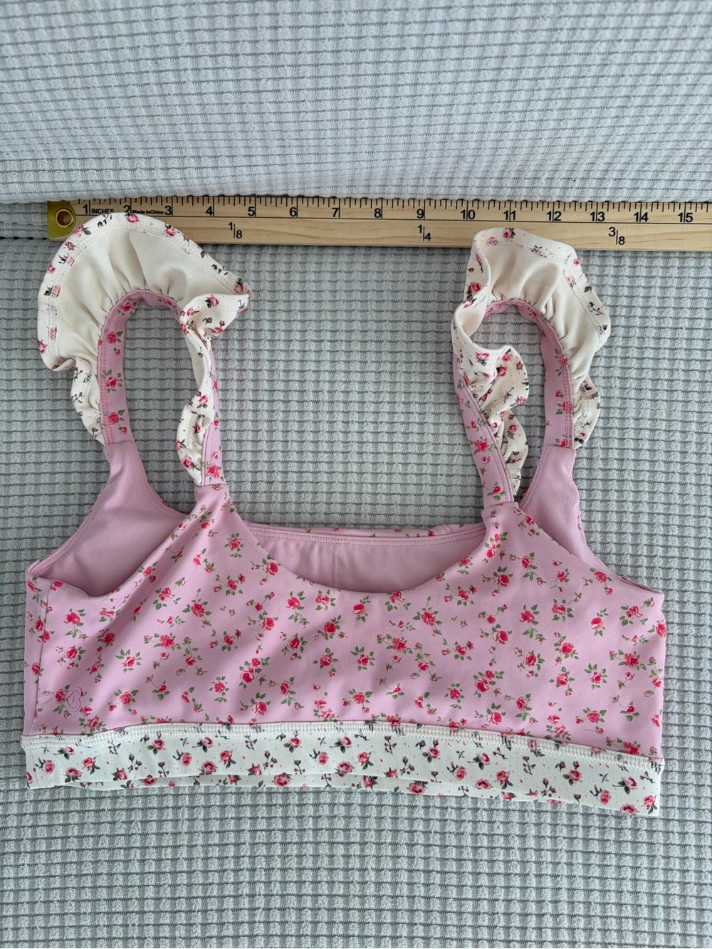 Blogilates Floral Ruffle Sports Bra, SIZE M - Picture 3 of 5